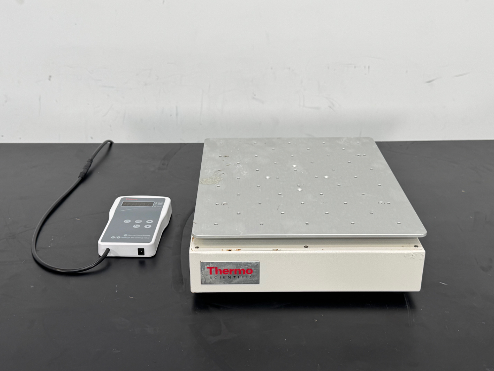 Image of Thermo MaxQ 2000 CO2 Plus Shaker